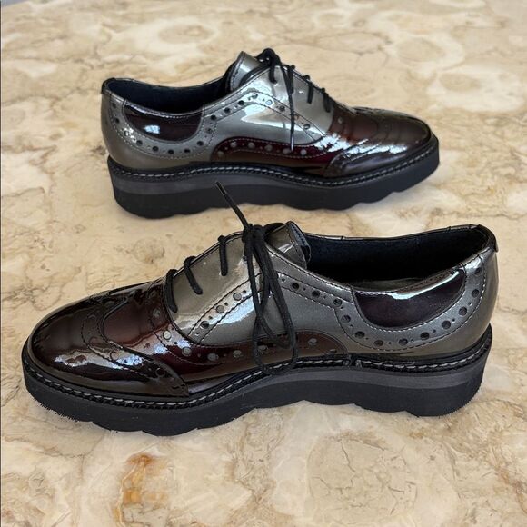 Florentia Pelle Firenze Patent Leather Wingtip Brogues - Picture 5 of 15